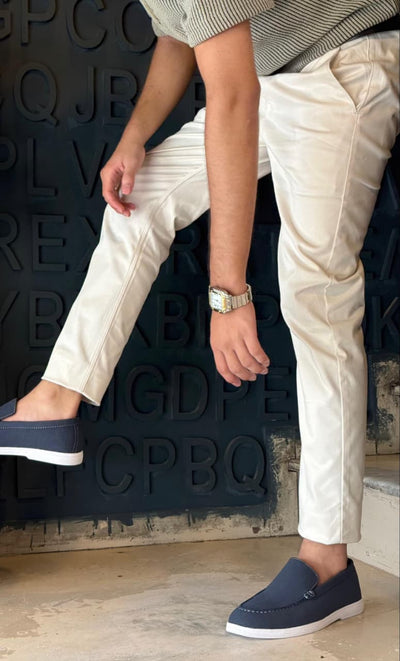 BLUE SUEDE WHITE SOLE MOCCASION