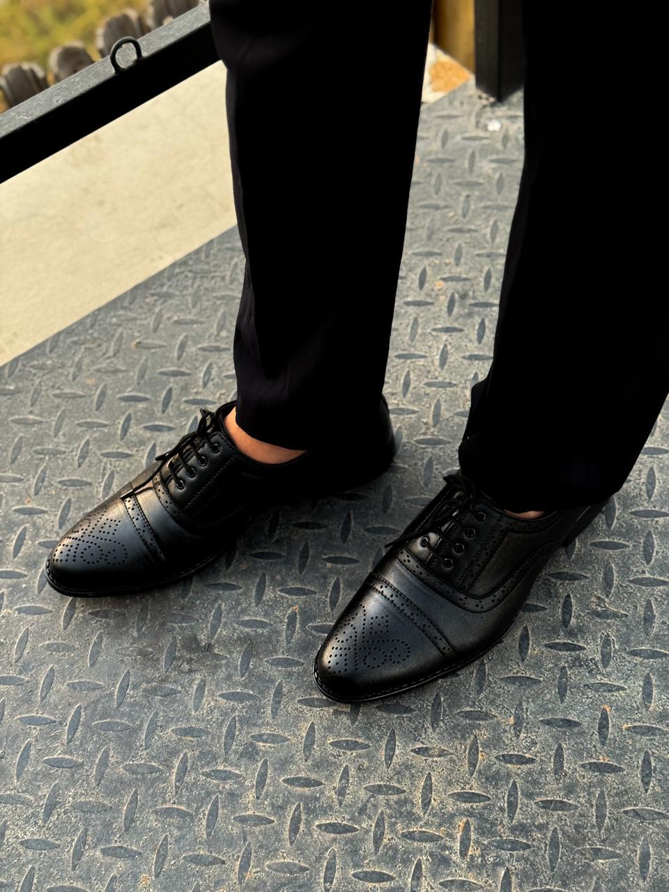 Black Oxford brogue