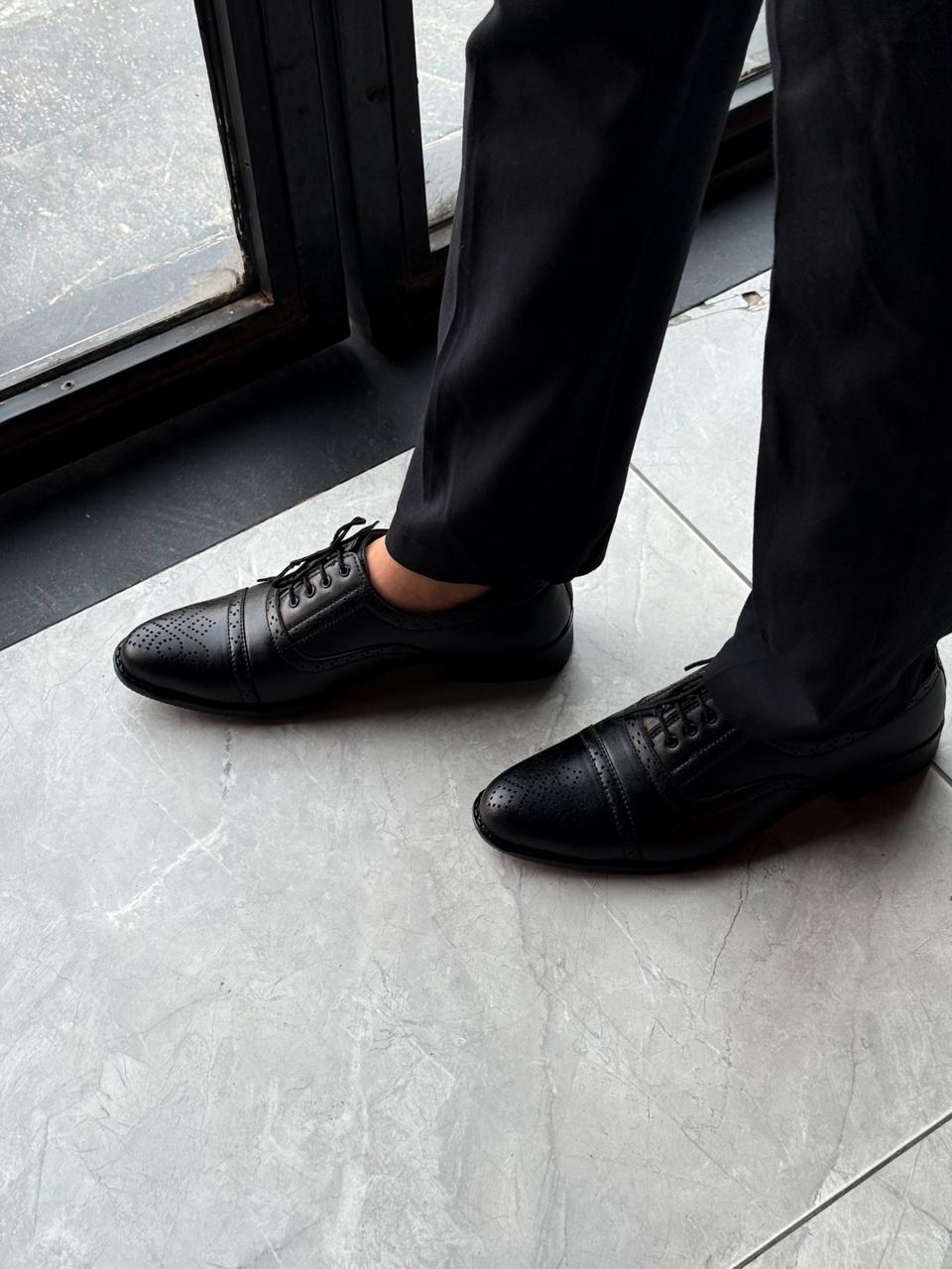 Black Oxford brogue